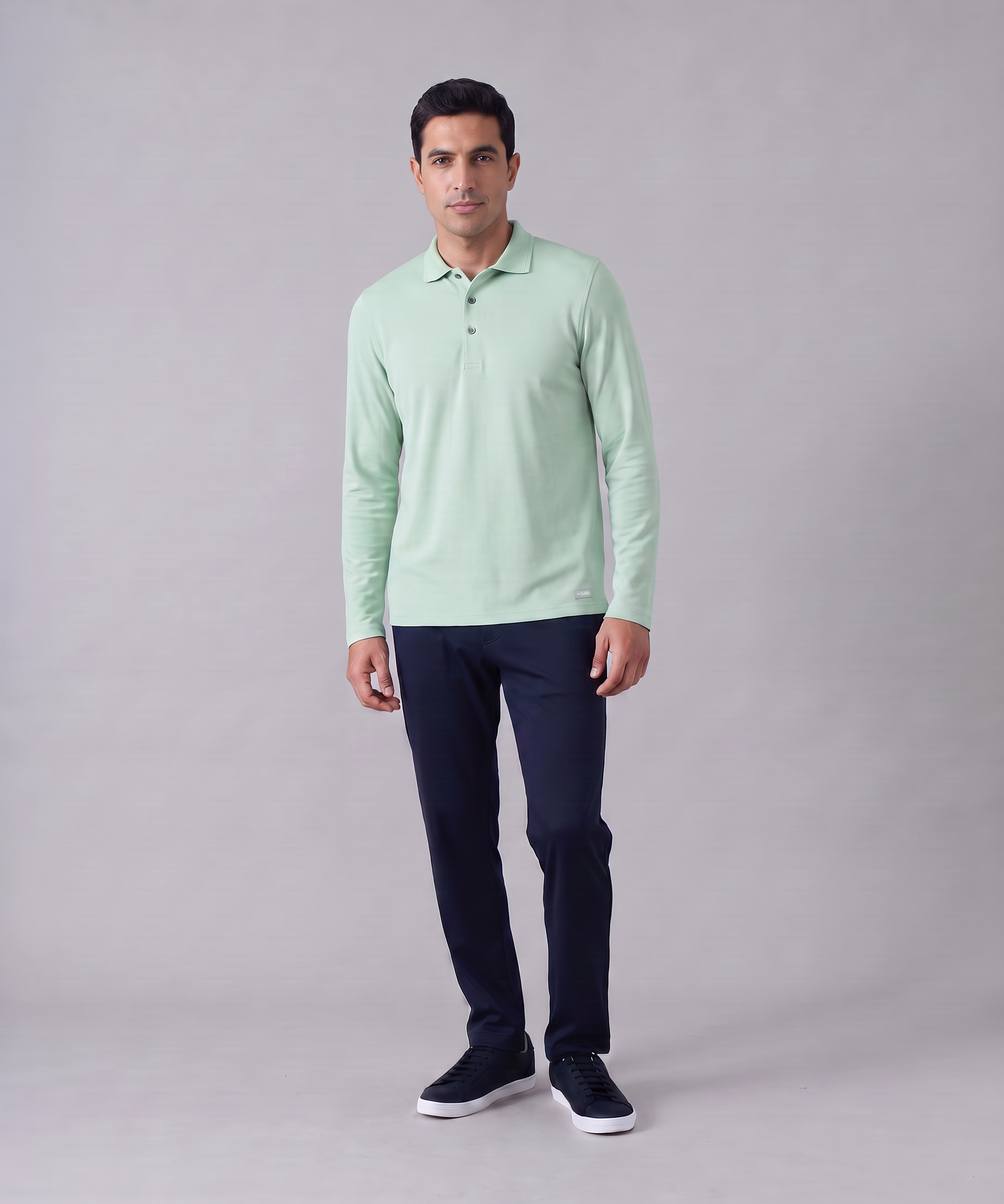 PO810VR37_POLO_ESSENTIAL_SLIM_-_5.png