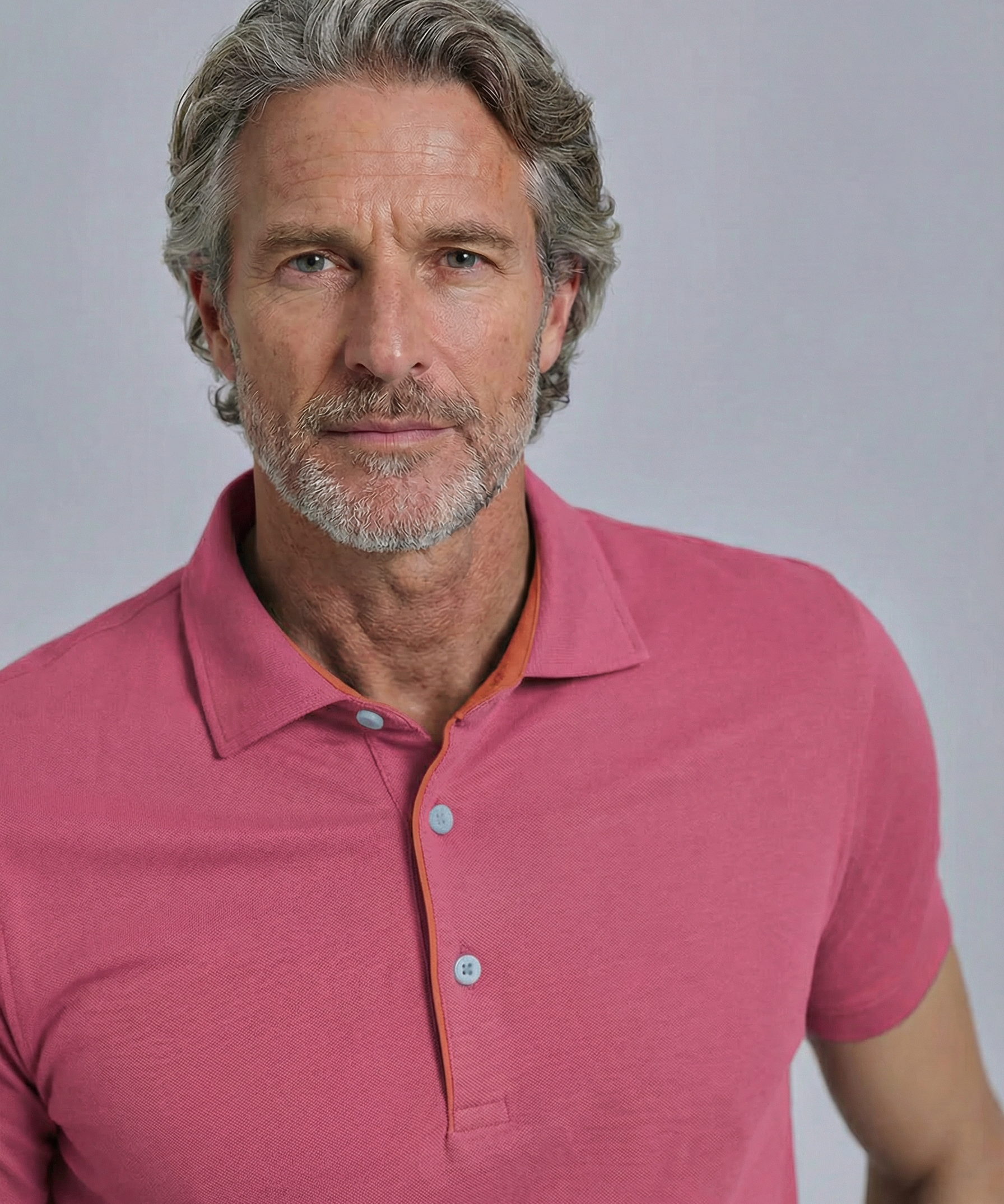 freepik__objectivemodify-only-the-garment-colors-while-pres__32997.png