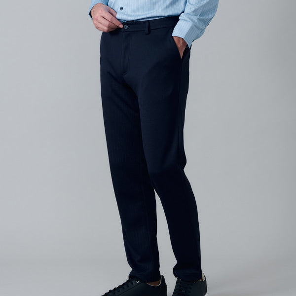 pantalons-essential_4da08670-3787-4da4-a9fb-7adb2bc808cc.jpg